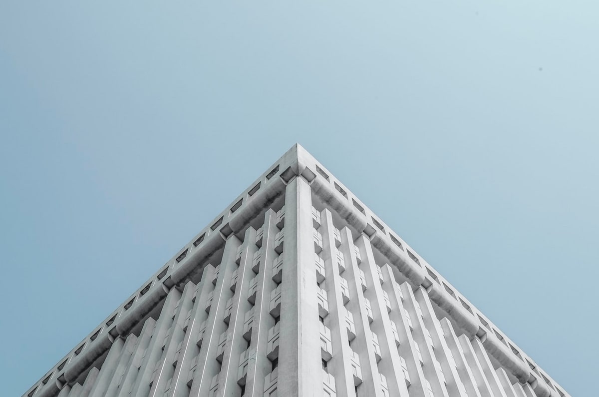 【题干】9.  下列句子中没有错别字的一项是（　　）